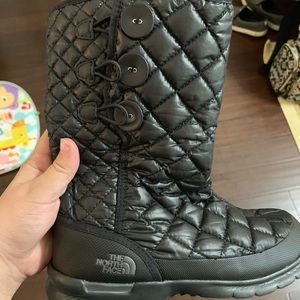 North face boots